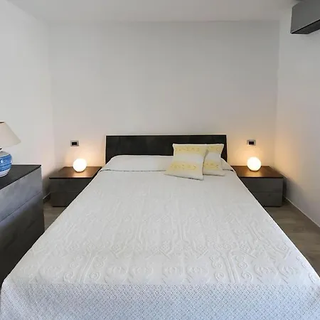 Vista Mare Apartment *